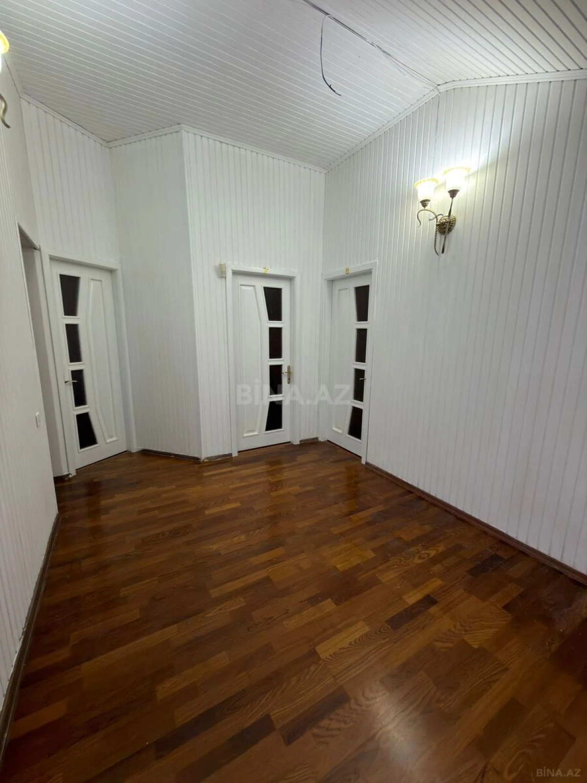 Kirayə verilir 4 otaqlı ofis 110 m²