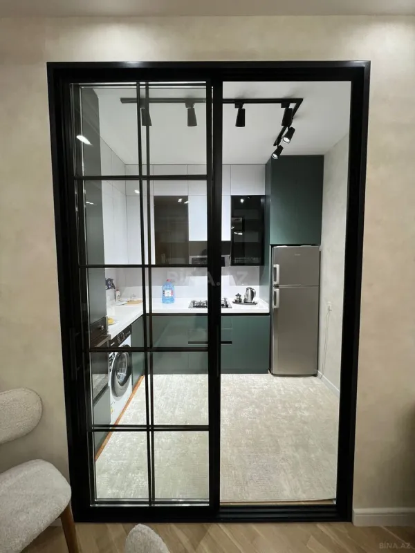 Kirayə verilir 3 otaqlı mənzil 117 m²