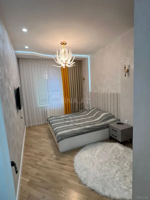 Kirayə verilir 3 otaqlı mənzil 117 m²