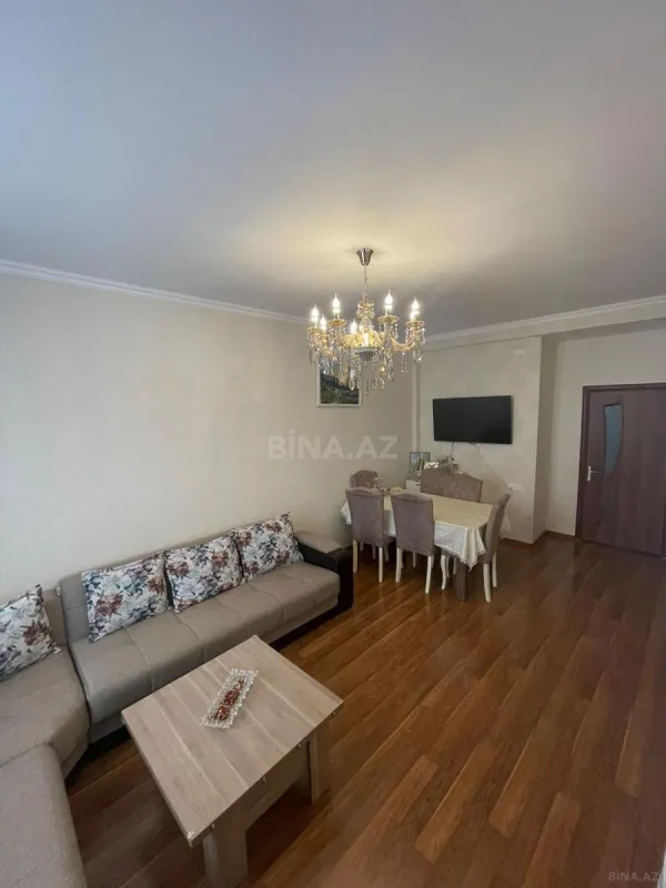 Satılır 3 otaqlı mənzil 76 m²