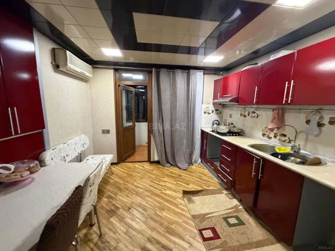 Satılır 2 otaqlı mənzil 50 m²