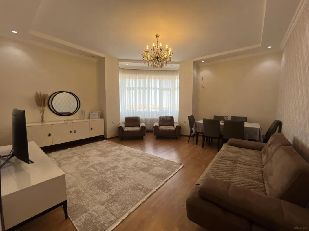 Satılır 3 otaqlı mənzil 100 m²