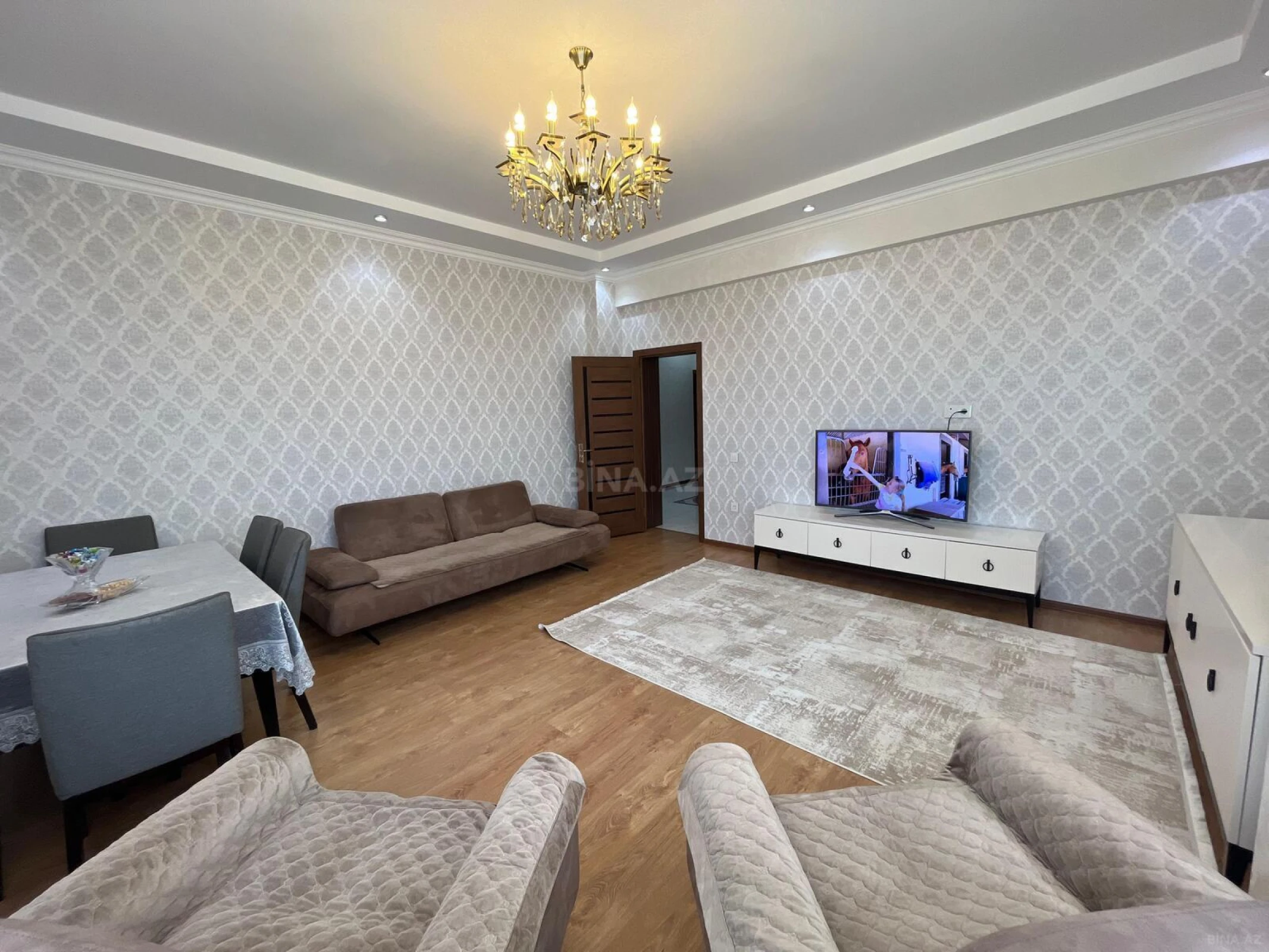 Satılır 3 otaqlı mənzil 100 m²