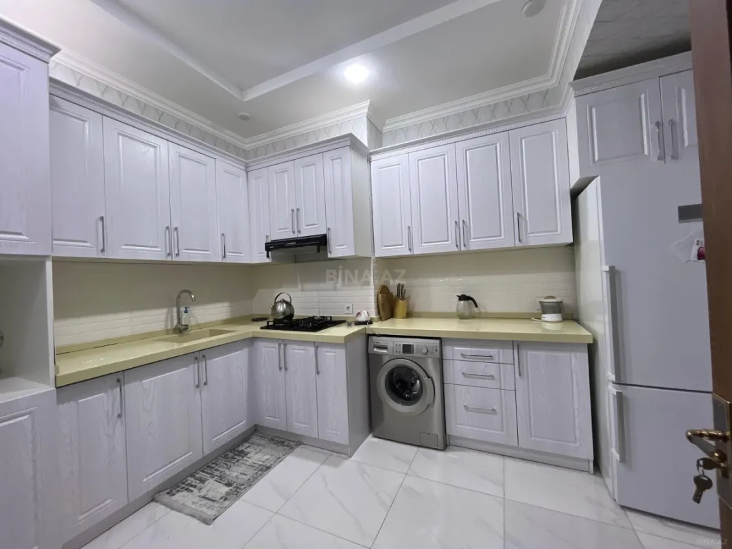 Satılır 3 otaqlı mənzil 100 m²