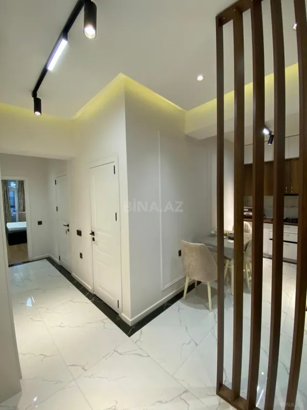 Kirayə verilir 2 otaqlı mənzil 84 m²