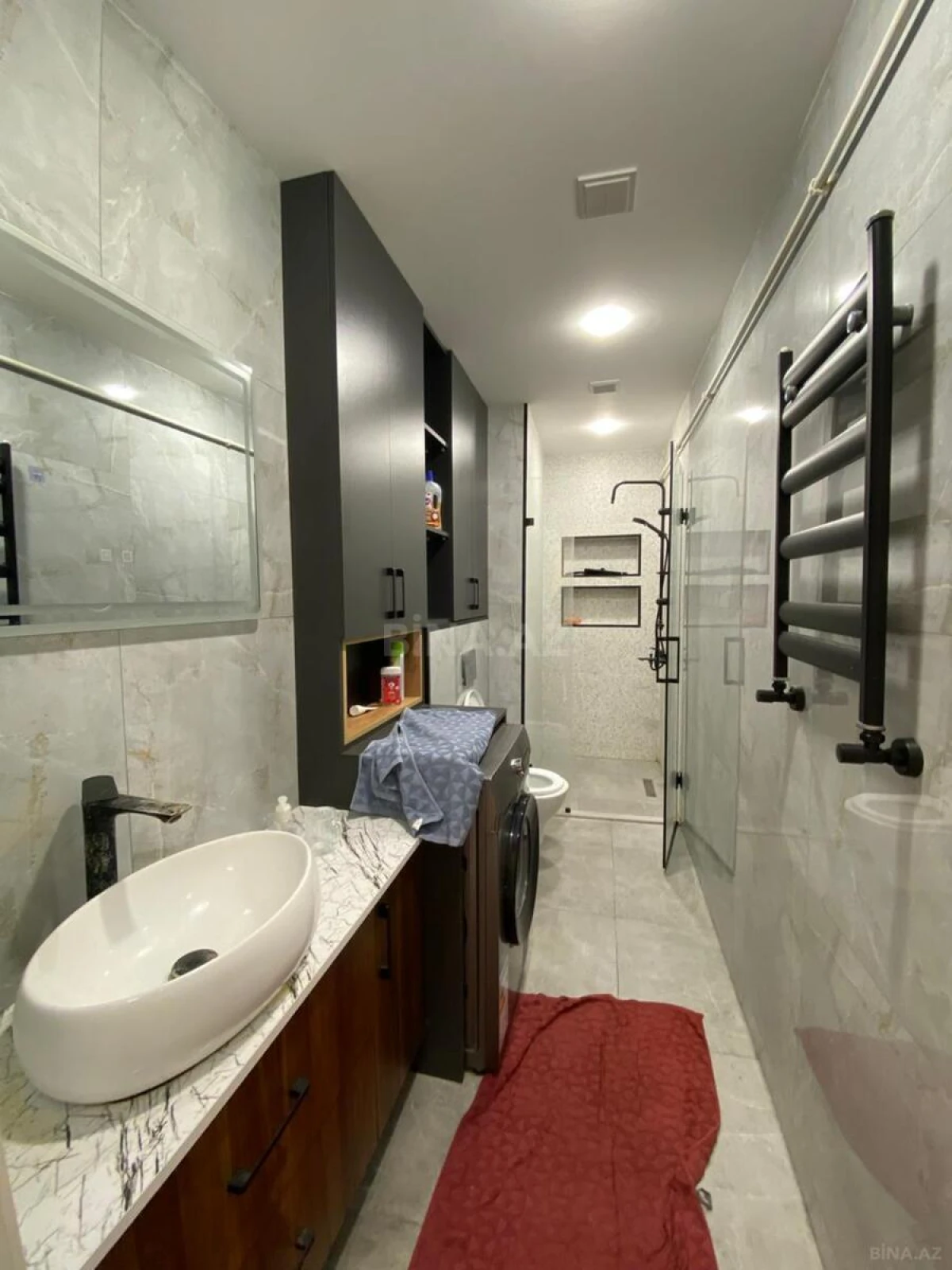 Kirayə verilir 2 otaqlı mənzil 84 m²