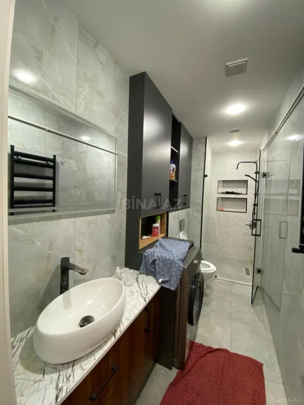 Kirayə verilir 2 otaqlı mənzil 84 m²