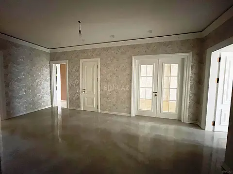Satılır 3 otaqlı mənzil 150 m²