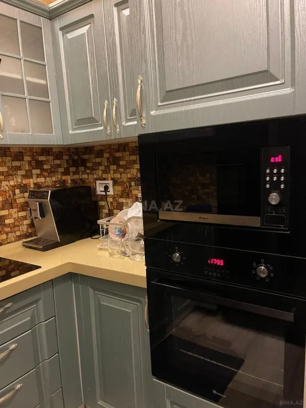 Kirayə verilir 3 otaqlı mənzil 120 m²