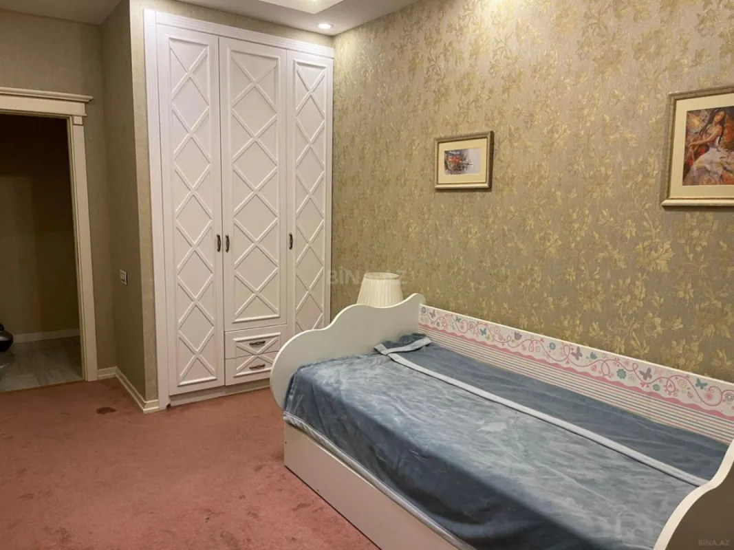 Kirayə verilir 3 otaqlı mənzil 120 m²