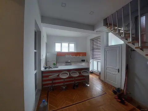 Satılır 4 otaqlı həyət evi 100 m²