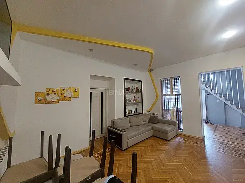 Satılır 4 otaqlı həyət evi 100 m²