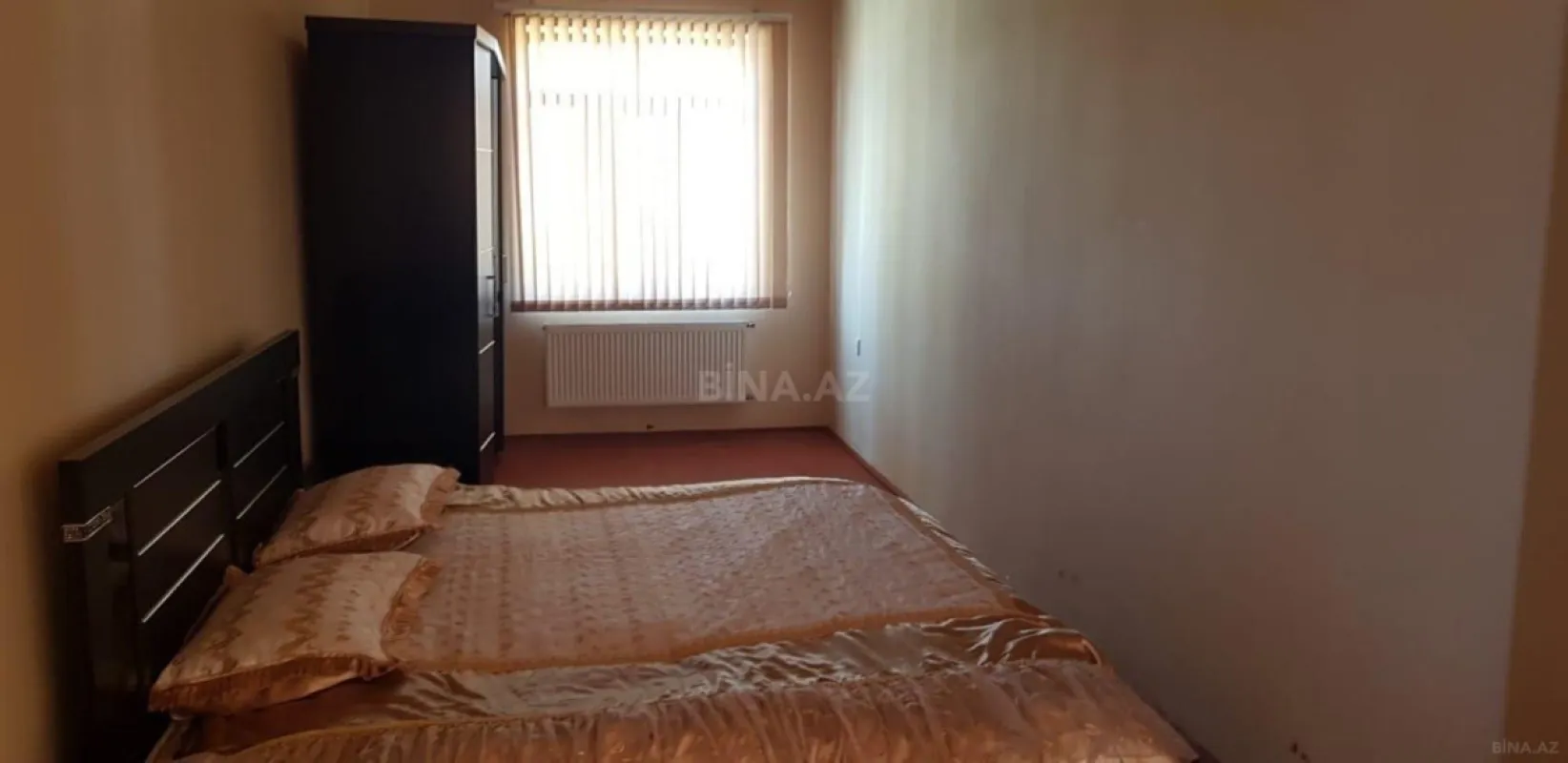 Satılır 5 otaqlı həyət evi 250 m²