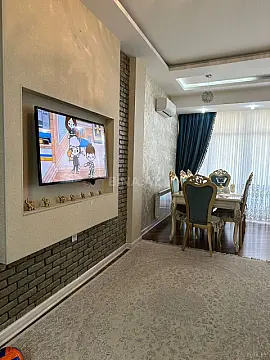 Kirayə verilir 3 otaqlı mənzil 111 m² — Bakı, Nizami 3 otaq 111.00 m²