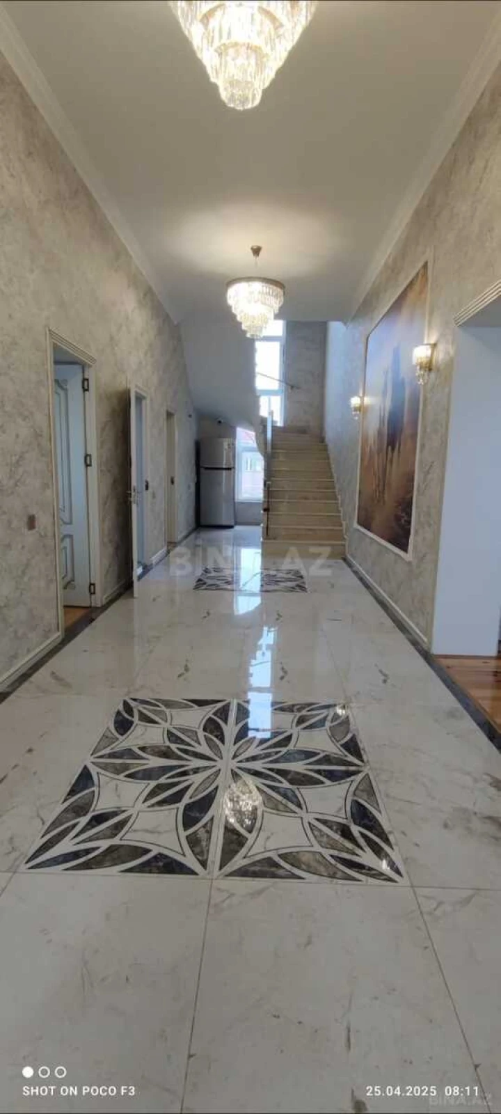 Satılır 7 otaqlı həyət evi 300 m²