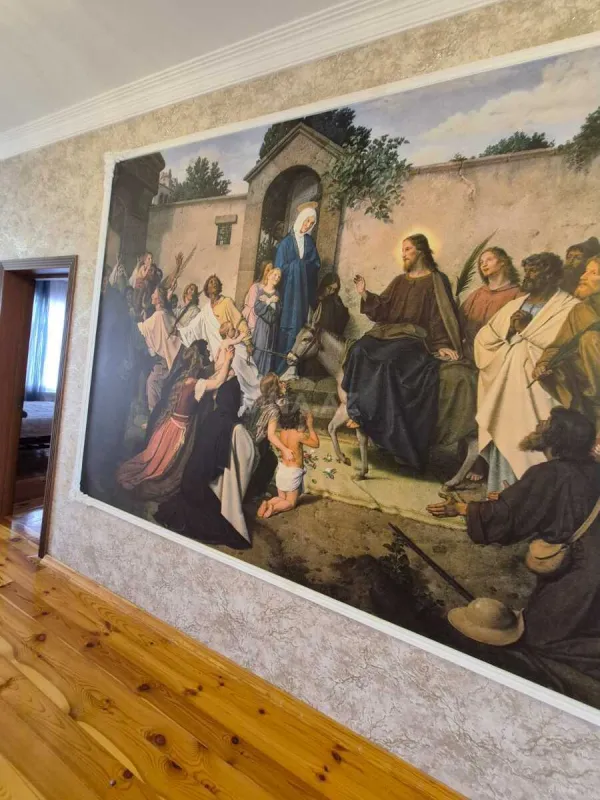 Satılır 7 otaqlı həyət evi 300 m²