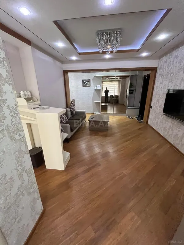 Satılır 4 otaqlı mənzil 86 m²