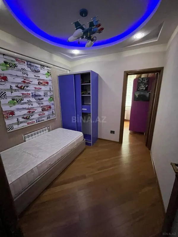 Satılır 4 otaqlı mənzil 86 m²