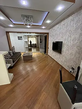 Satılır 4 otaqlı mənzil 86 m²