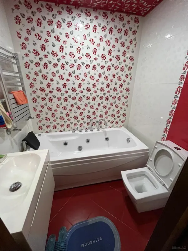 Satılır 4 otaqlı mənzil 86 m²