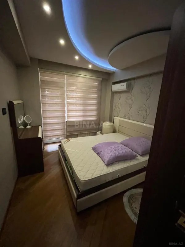 Satılır 4 otaqlı mənzil 86 m²