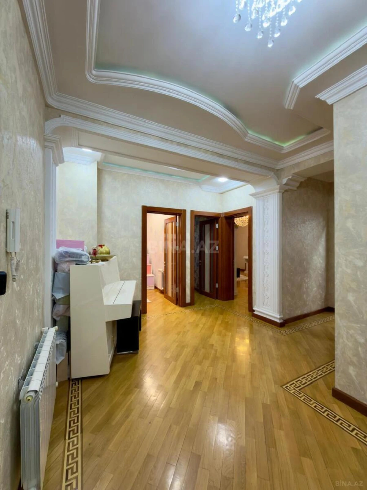 Satılır 3 otaqlı mənzil 100 m²
