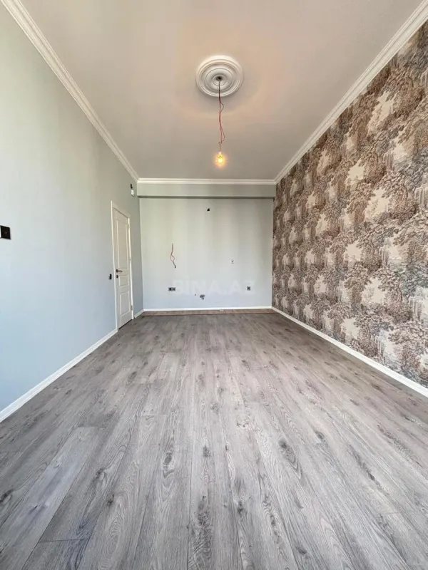 Satılır 2 otaqlı mənzil 48 m²