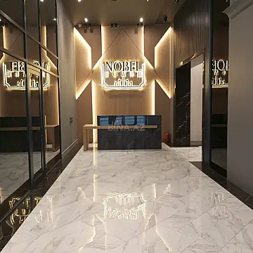 Satılır 4 otaqlı mənzil 194 m²
