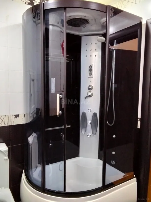 Kirayə verilir 3 otaqlı mənzil 115 m²