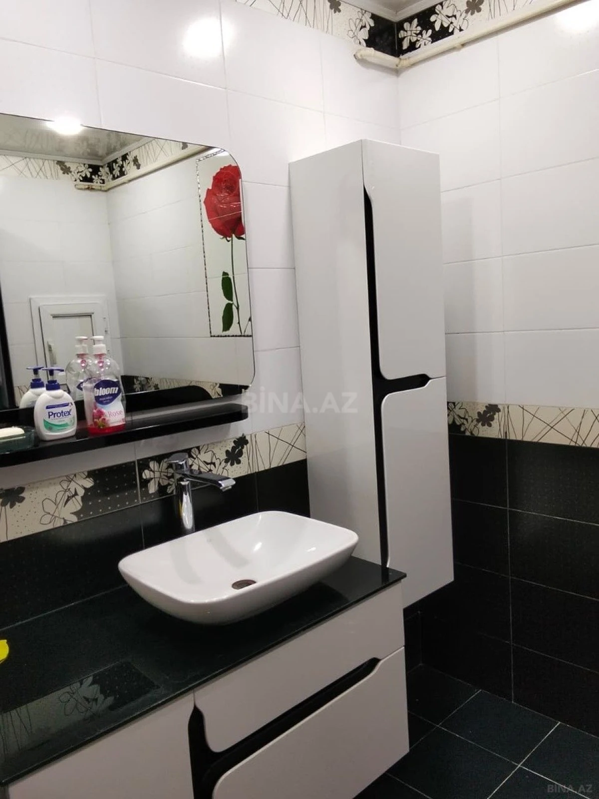 Kirayə verilir 3 otaqlı mənzil 115 m²
