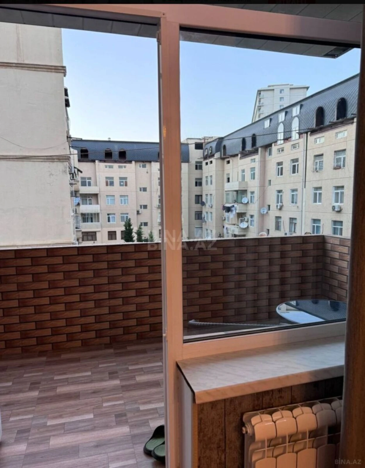 Kirayə verilir 3 otaqlı mənzil 138 m²