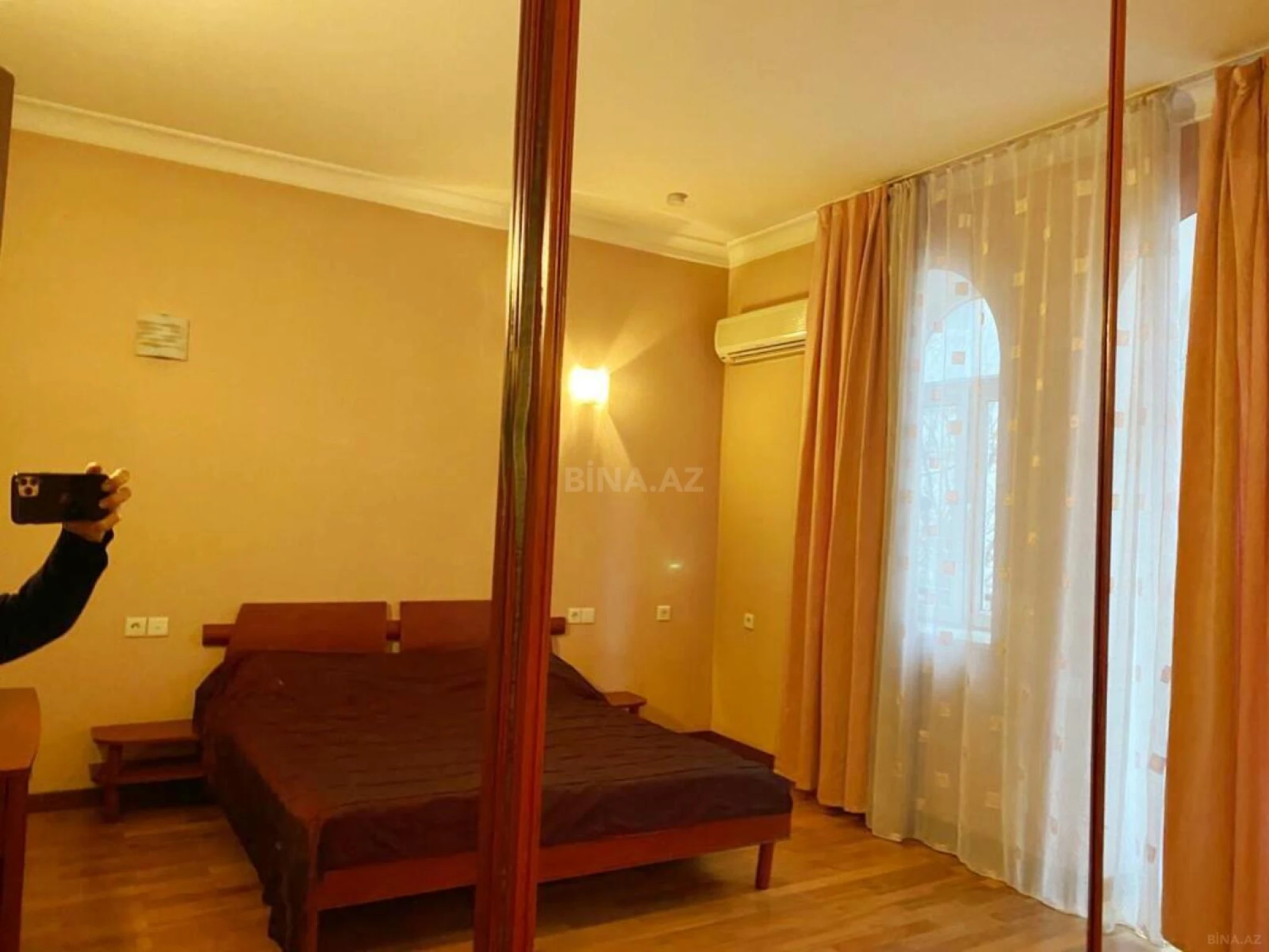 Kirayə verilir 2 otaqlı mənzil 65 m²