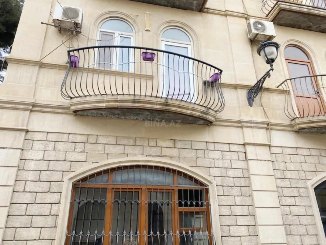 Kirayə verilir 2 otaqlı mənzil 65 m²