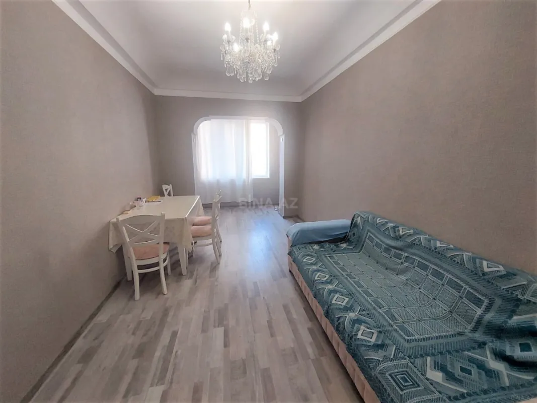 Satılır 3 otaqlı mənzil 75 m²