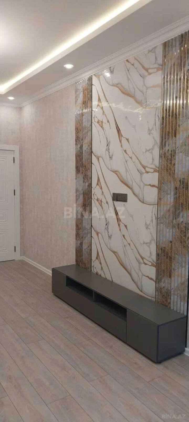 Satılır 2 otaqlı mənzil 59 m²