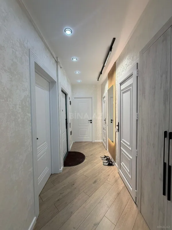 Satılır 2 otaqlı mənzil 60 m²
