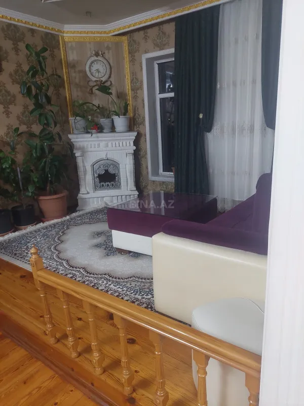 Satılır 7 otaqlı həyət evi 340.9 m²