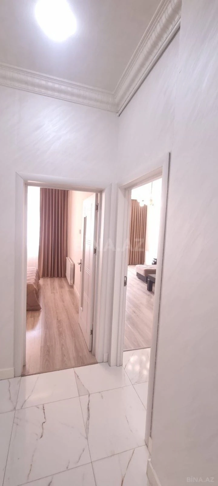 Satılır 2 otaqlı mənzil 65 m²