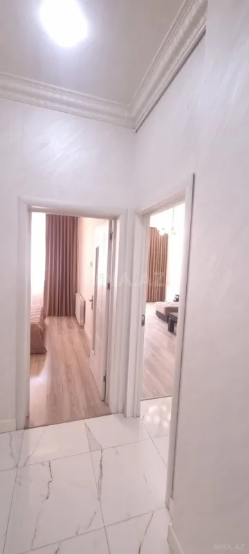 Satılır 2 otaqlı mənzil 65 m²