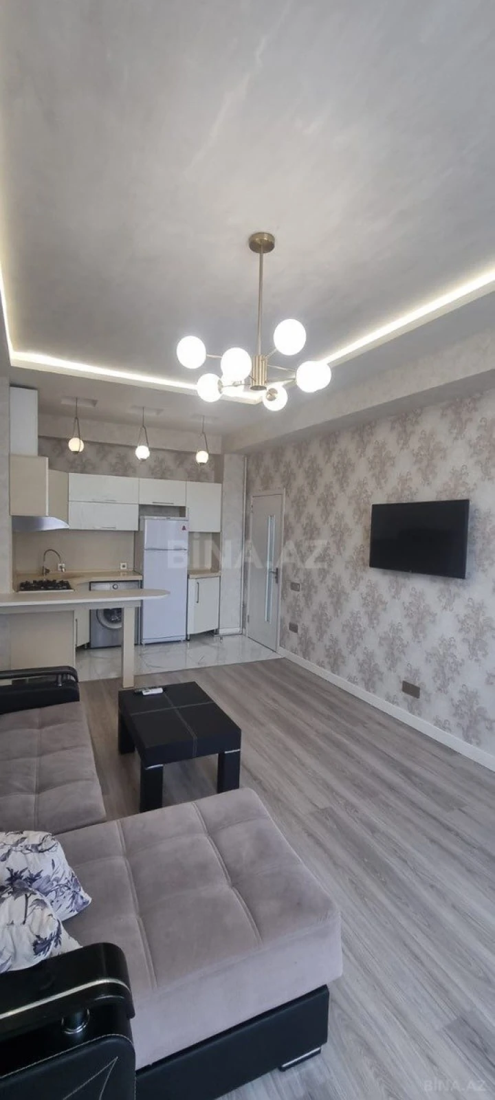 Satılır 2 otaqlı mənzil 65 m²