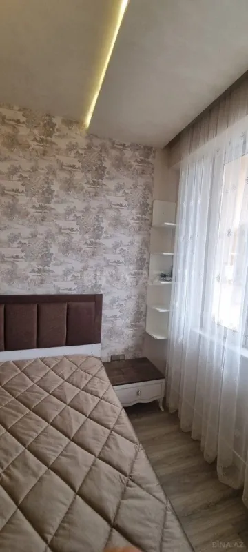 Satılır 2 otaqlı mənzil 65 m²