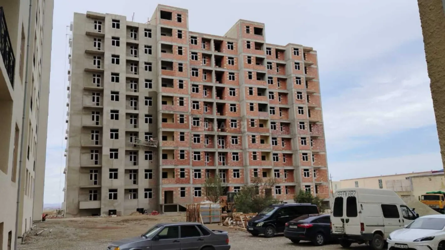 Satılır 2 otaqlı mənzil 48 m²