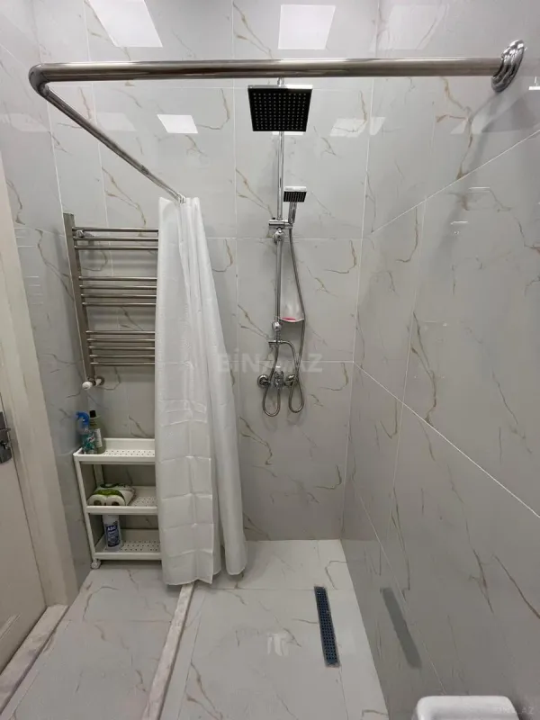 Kirayə verilir 2 otaqlı mənzil 55 m²