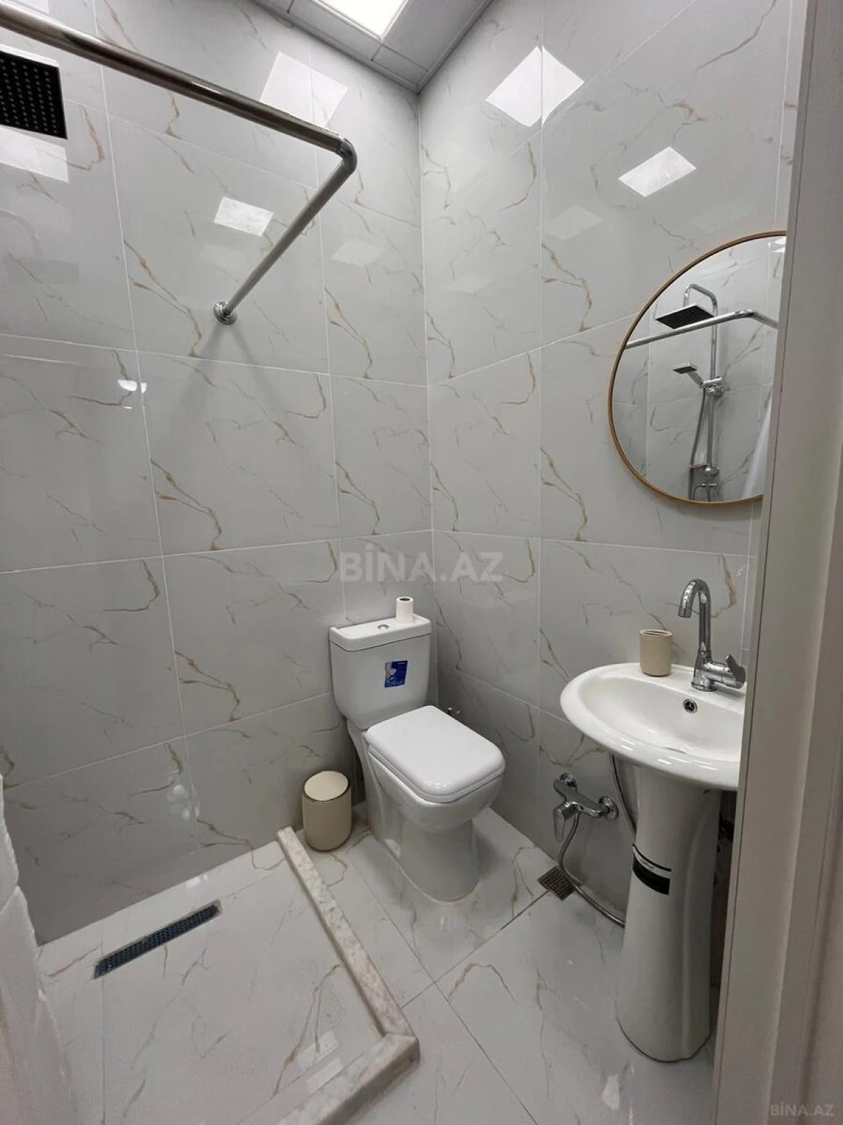 Kirayə verilir 2 otaqlı mənzil 55 m²