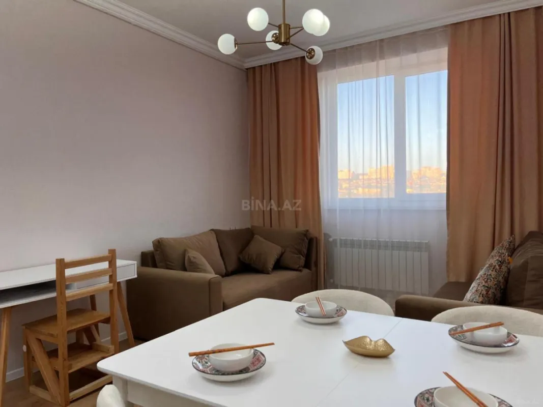 Kirayə verilir 2 otaqlı mənzil 55 m²