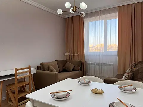 Kirayə verilir 2 otaqlı mənzil 55 m²