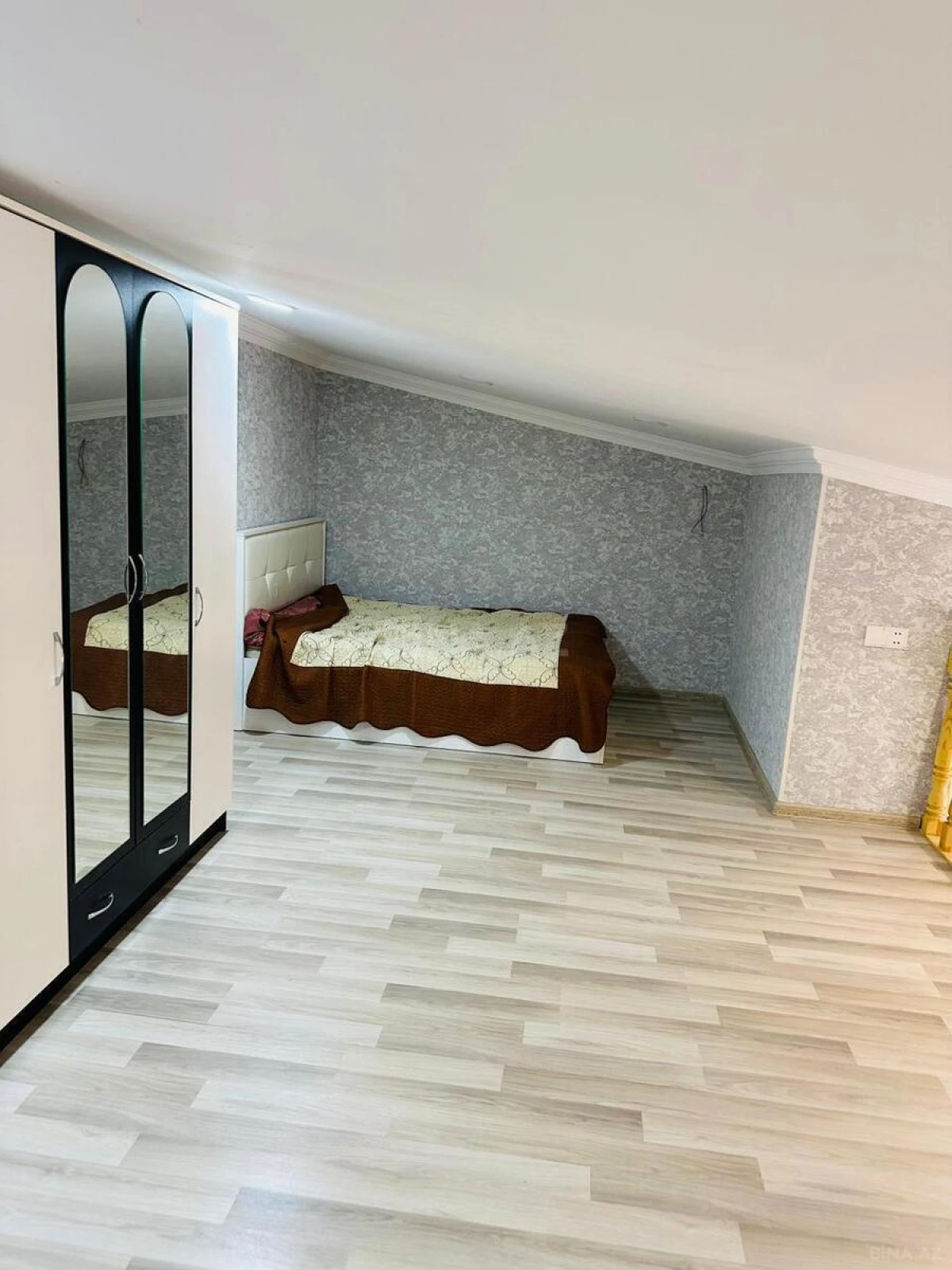 Kirayə verilir 2 otaqlı mənzil 70 m²