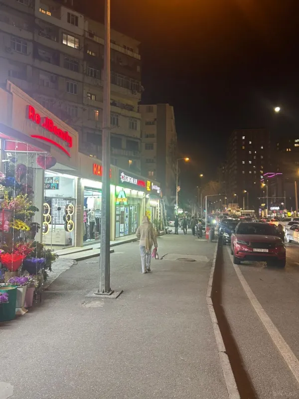 Satılır obyekt 50 m²