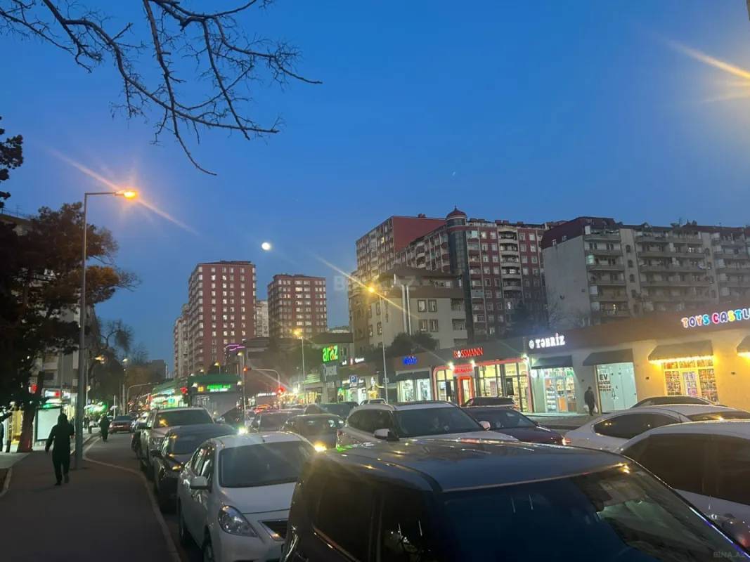 Satılır obyekt 50 m²