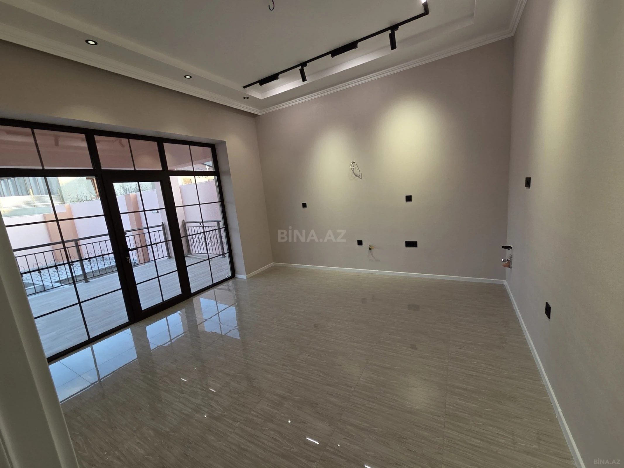 Satılır 4 otaqlı həyət evi 120 m²
